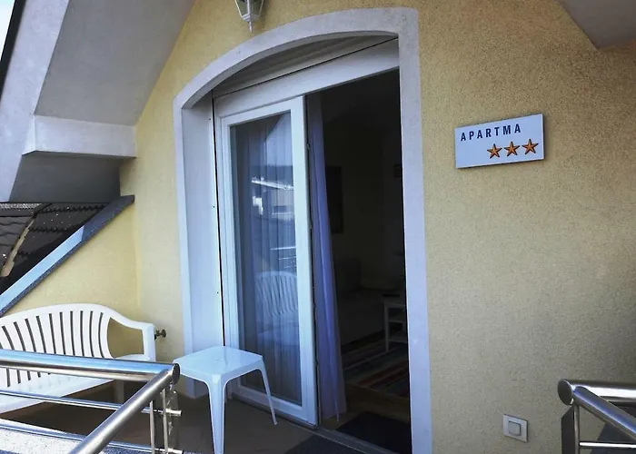 Appartamento Natasha's Garden House