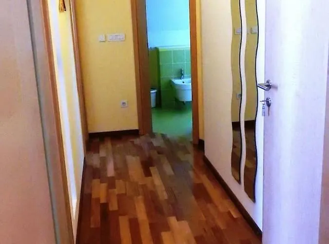 Apartment Natasha's Garden House Dol pri Ljubljani